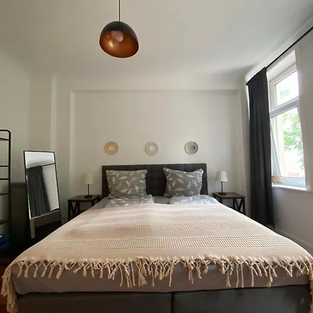 Apartment Sadebo Altstadtflair Naehe Bahnhof *